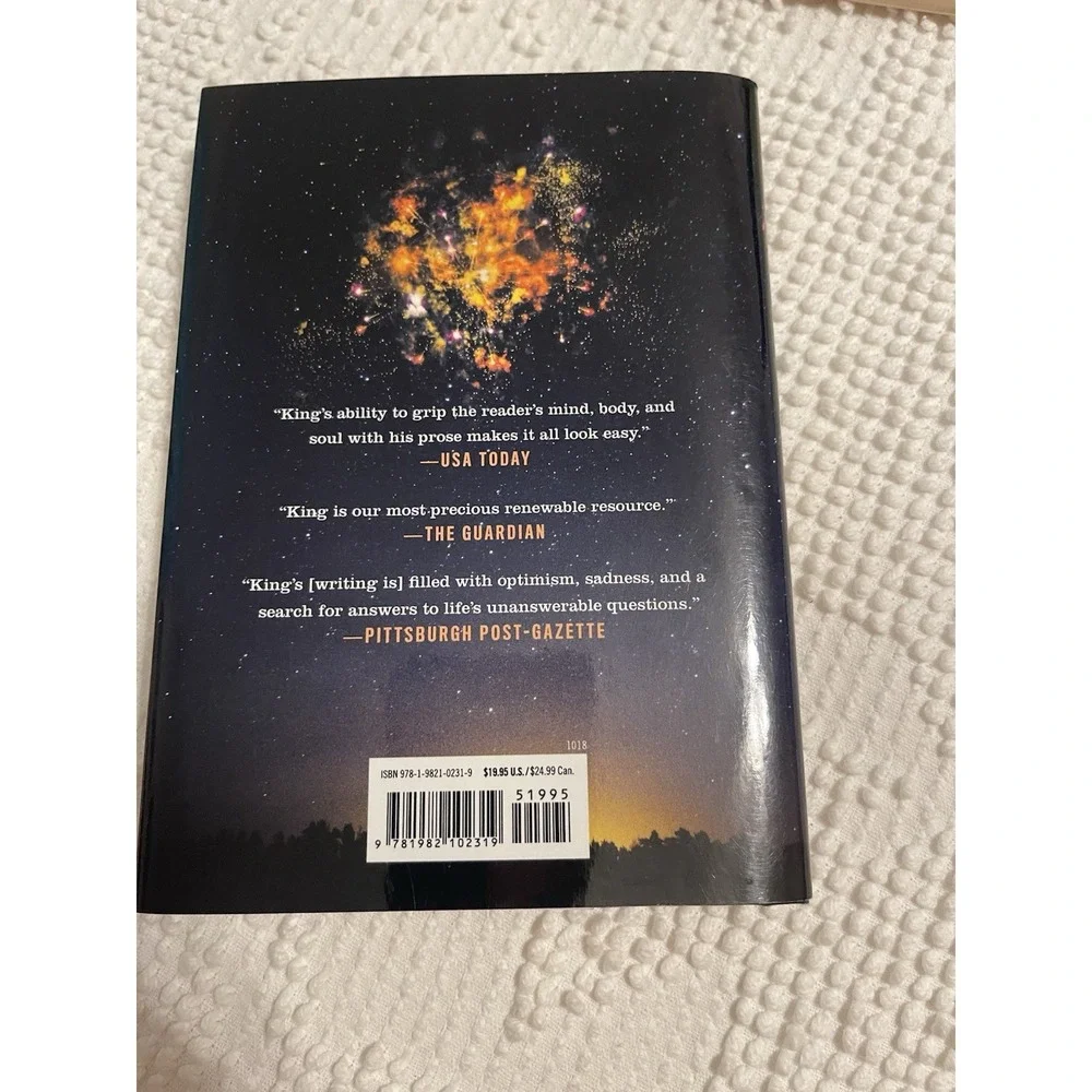 Elevation by Stephen King. 2018.